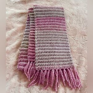12$ ❤️ Pink Hand Knit Crochet Scarf